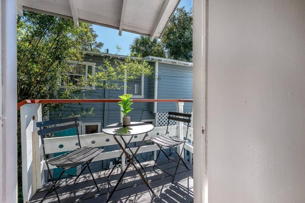 Jungle Themed Apt. Close To Coffee, Food + Shops! Tampa Esterno foto